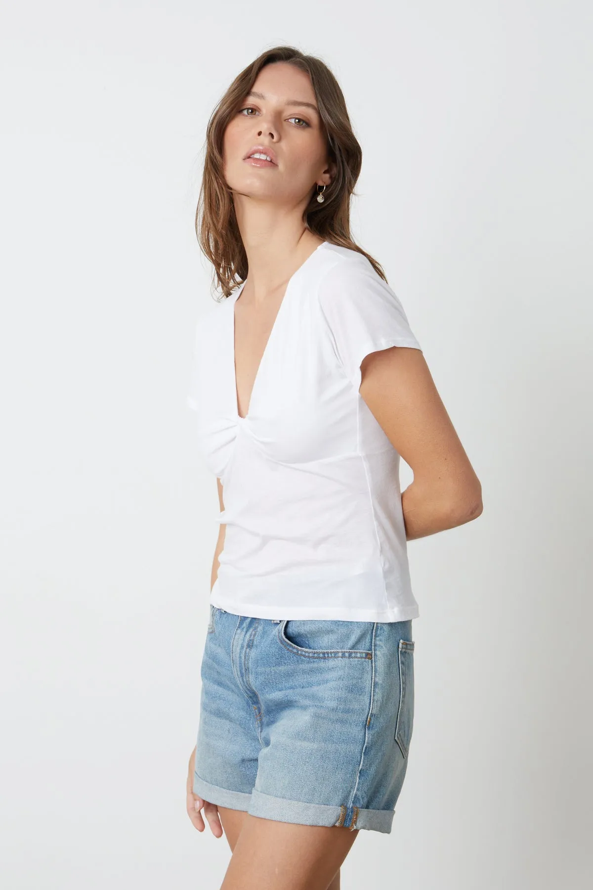 HEIDI V-NECK TEE