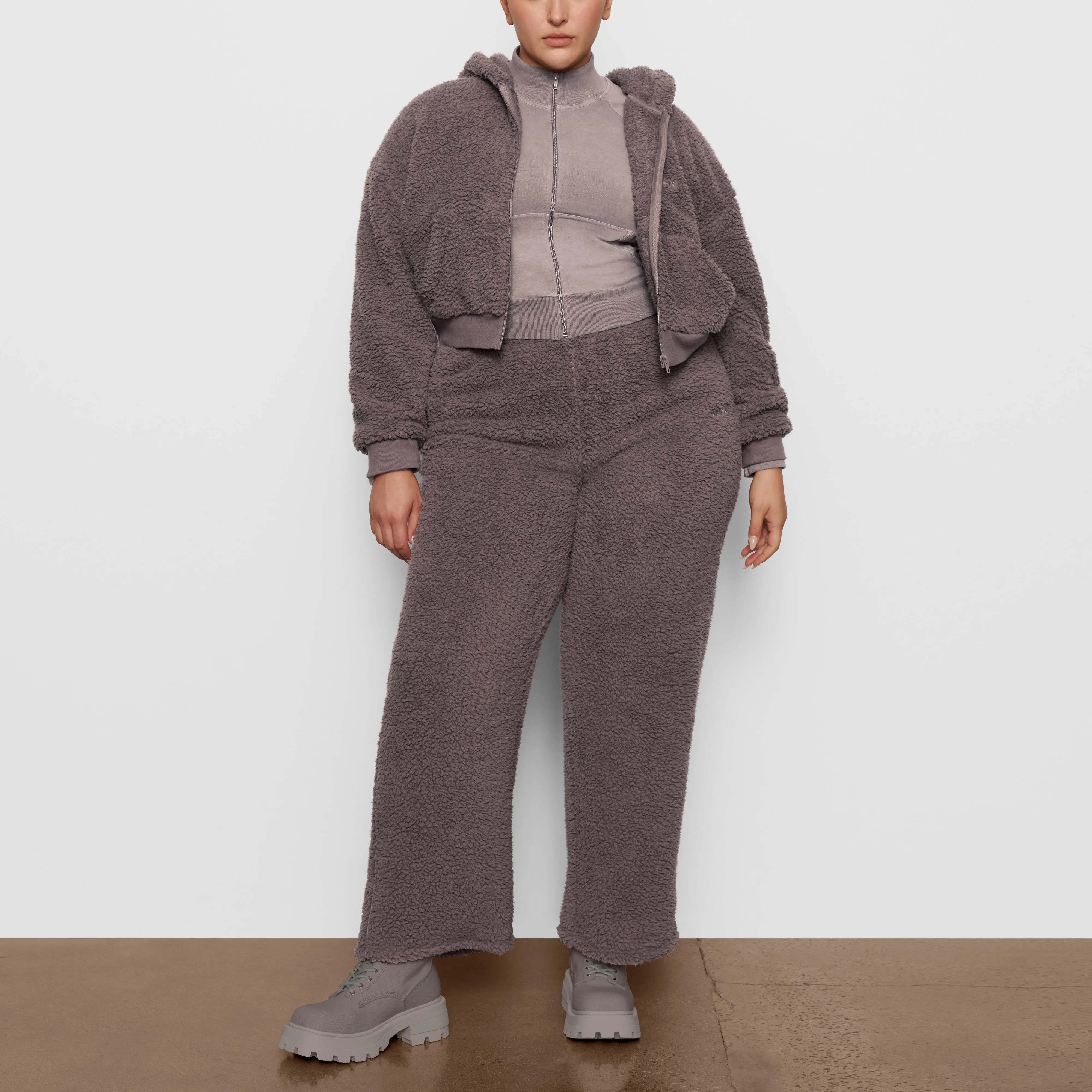 OUTDOOR BASICS TRACK JACKET | AMETHYST