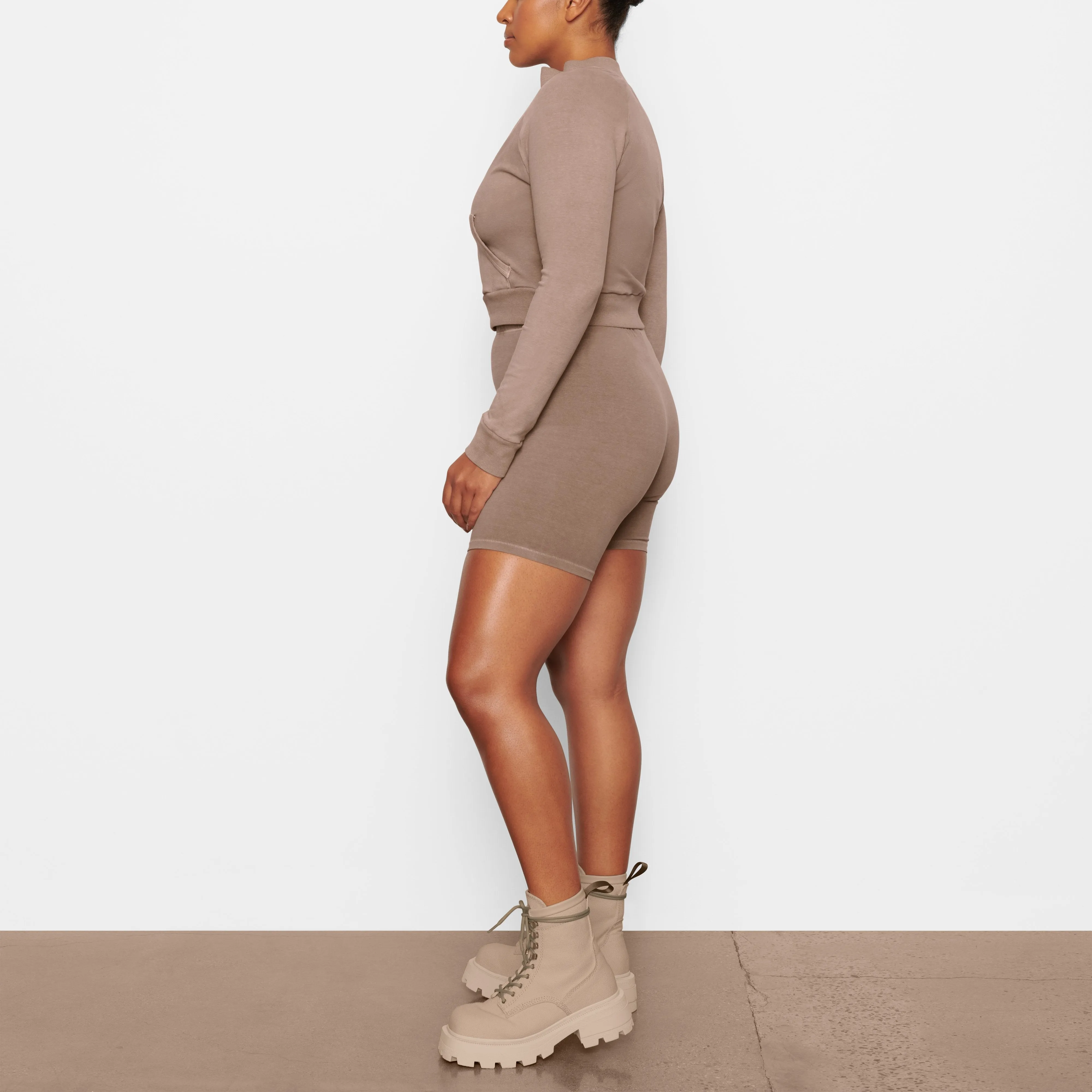 OUTDOOR BASICS TRACK JACKET | DESERT
