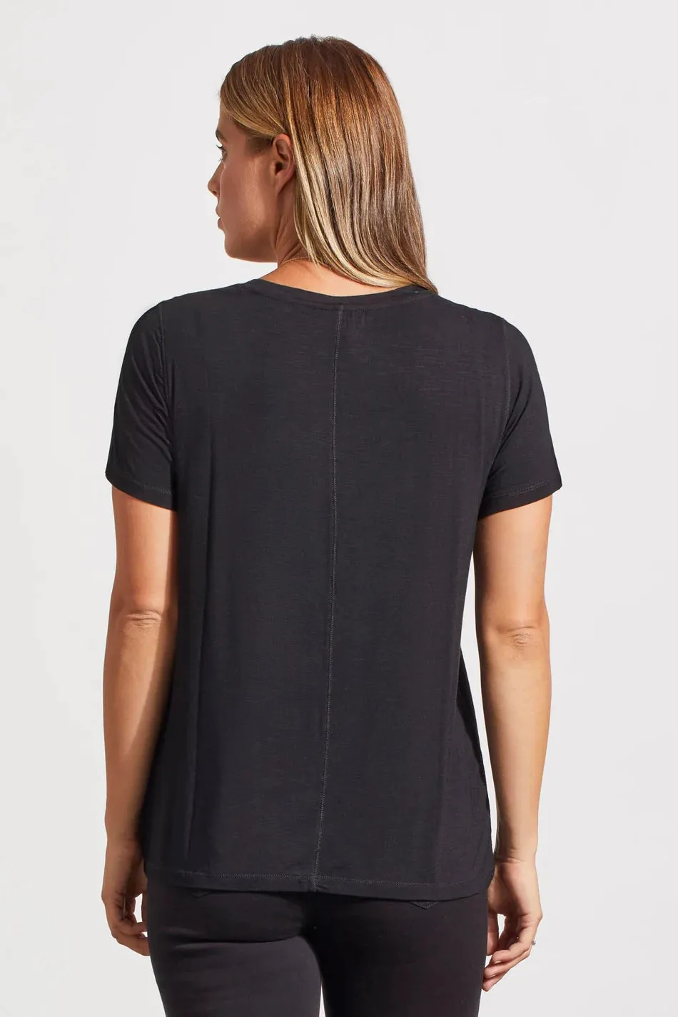TR1730o S/S V-Neck Top W/ Special Stitching